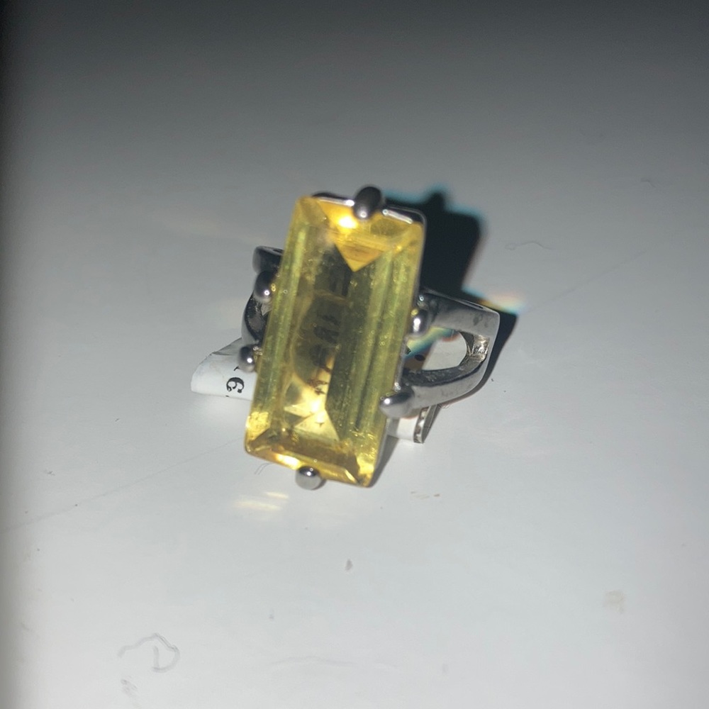 🎉10 For $10🎉Icing Ring  Size 7